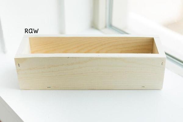 Centerpiece Box (Choose Size and Color) - Medium (10.75" Long) / Raw